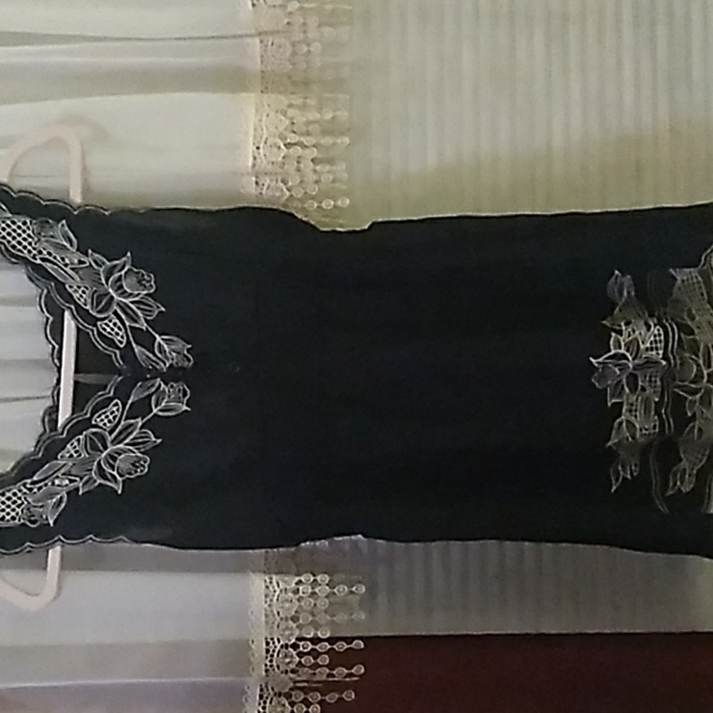 Womens simply irresistible  blouse black sleeveless top 15 armpit armpit 26 long